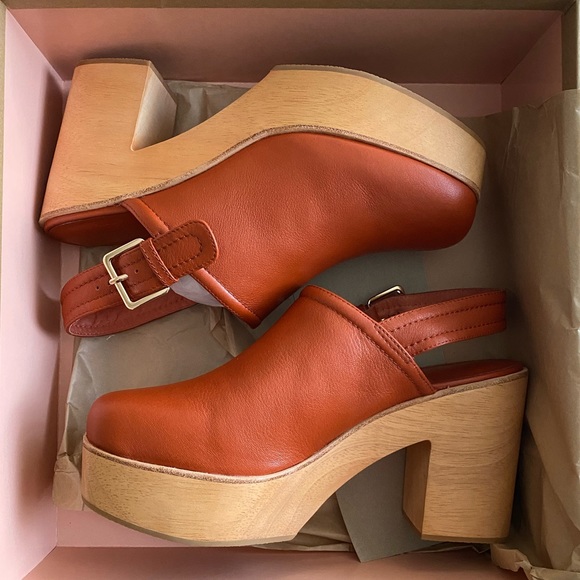 Charlotte Stone Bonnie Platforms in Sienna - Picture 4 of 4